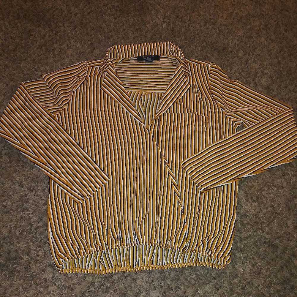 Yellow striped blouse.
